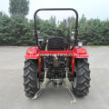 Tracteurs de pelle rétro tractables de 50HP 4WD Trattori Agricoli avec le verger de ferme de chargeur avant